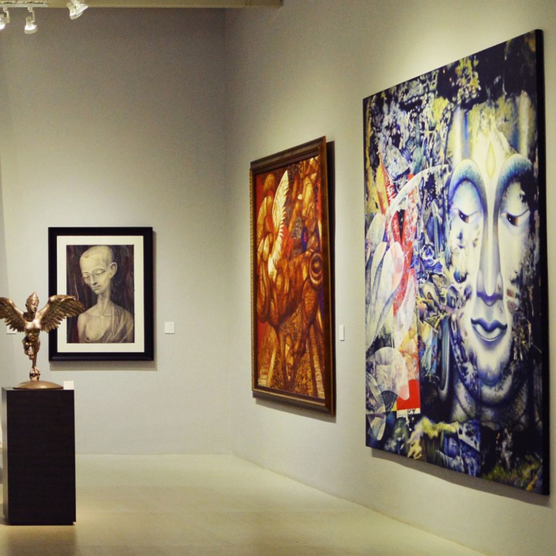 exhibition2